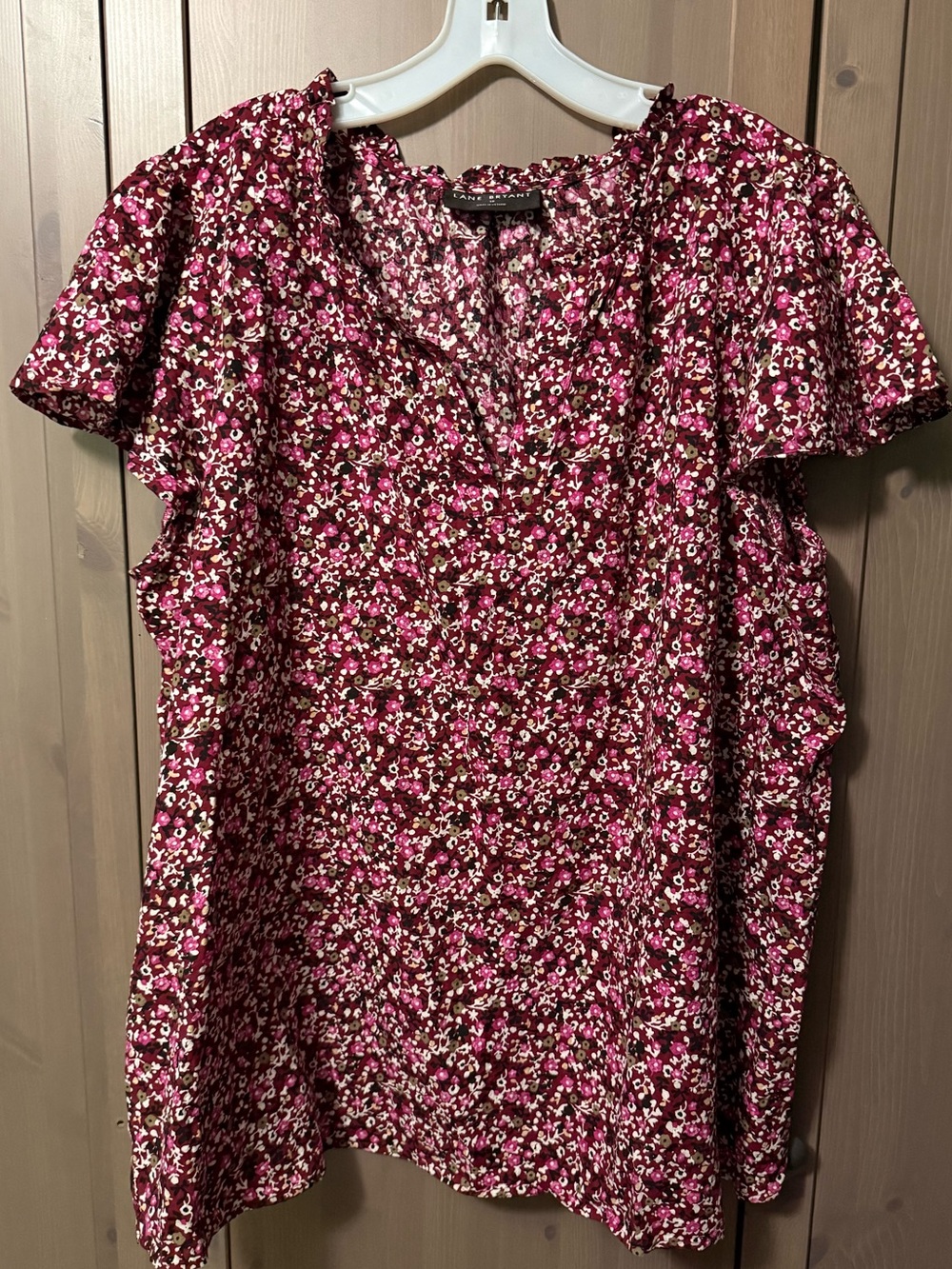 Lane Bryant Fuchsia Floral V-Neck Flutter Sleeve Blouse